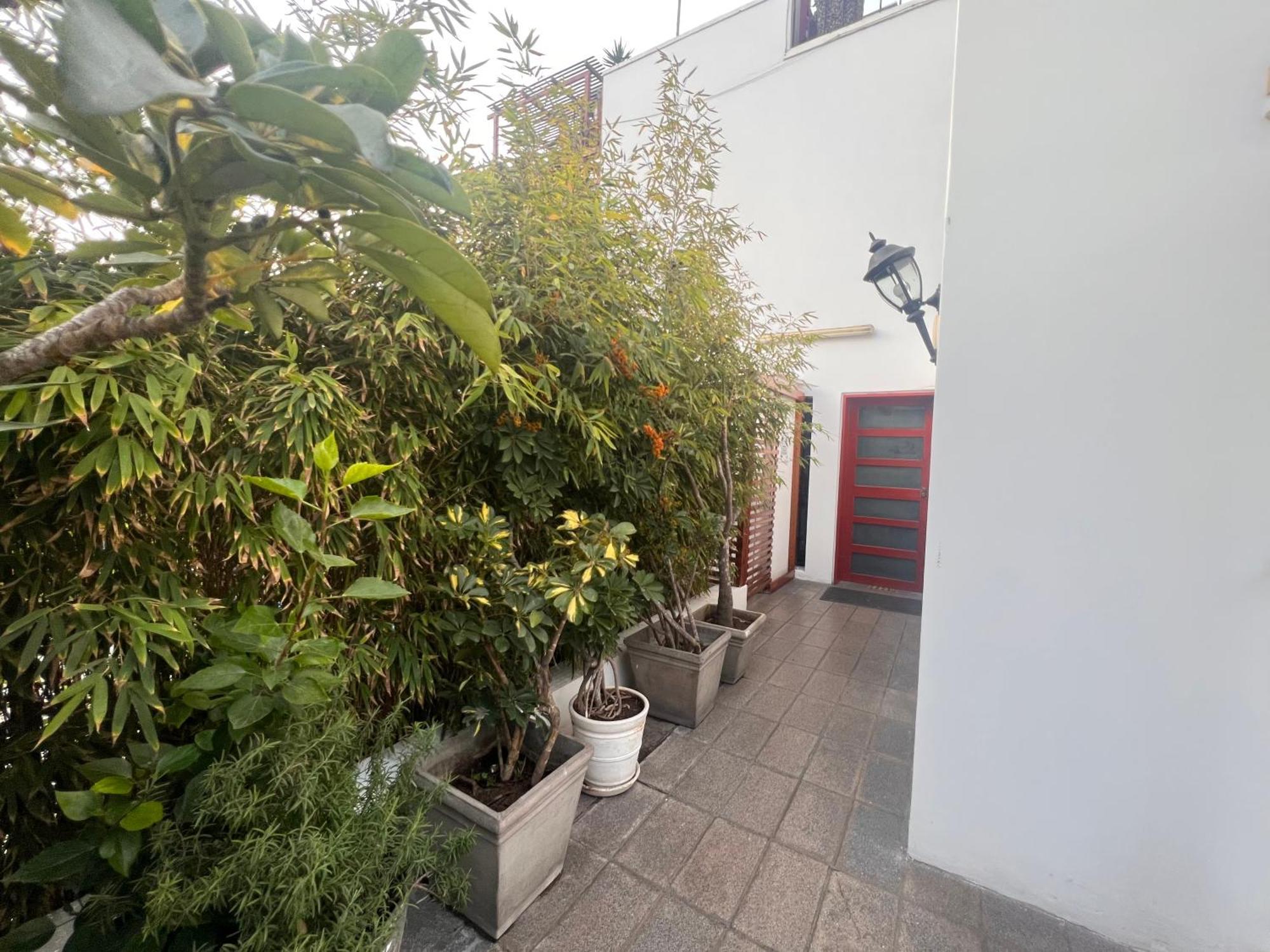 La Casa Del Viajero Bed & Breakfast Lima Exterior photo
