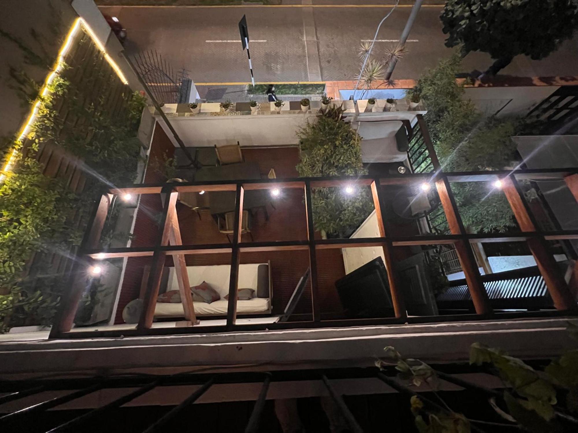 La Casa Del Viajero Bed & Breakfast Lima Exterior photo